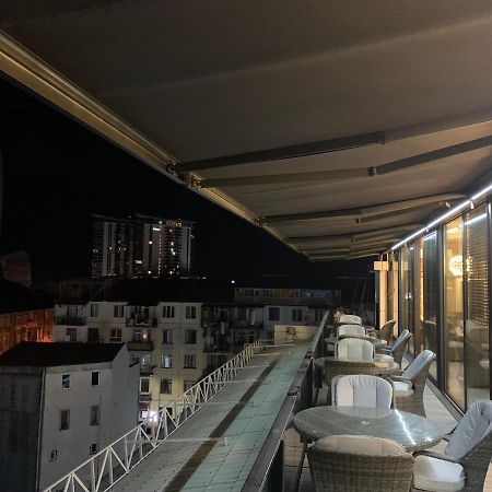 Hotel Tsereteli Palace Батуми Екстериор снимка
