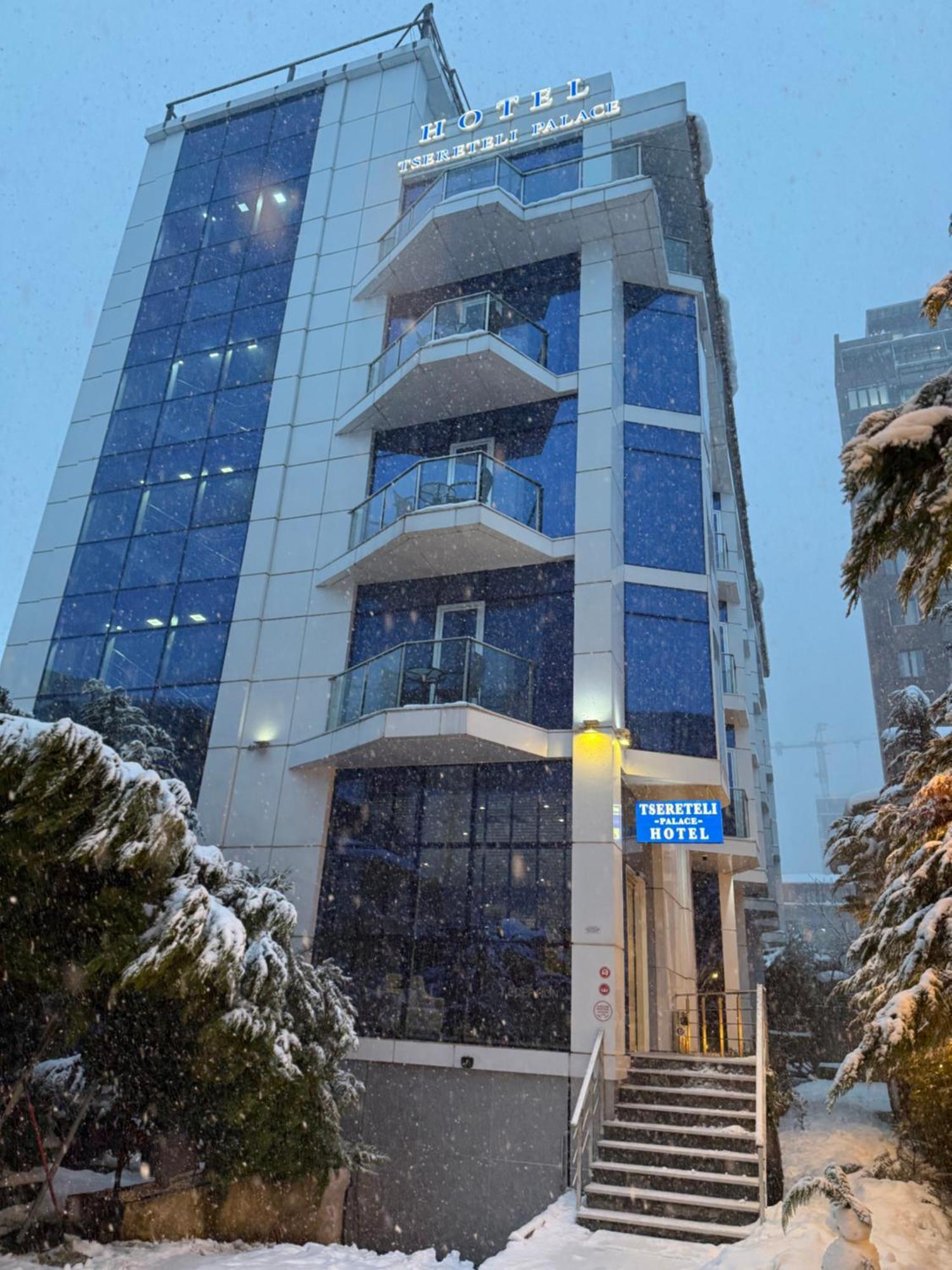 Hotel Tsereteli Palace Батуми Екстериор снимка
